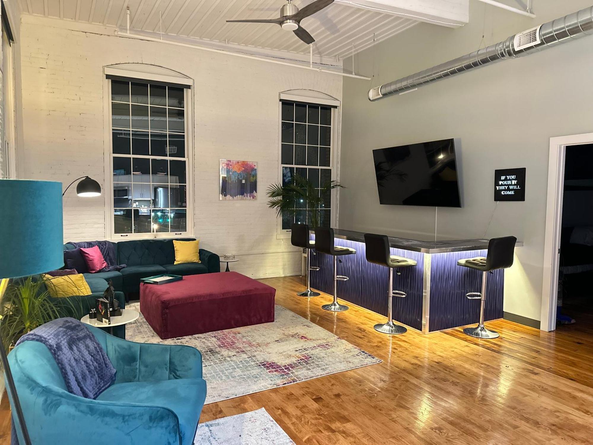 Penthouse: Casa Colore Ютика Экстерьер фото